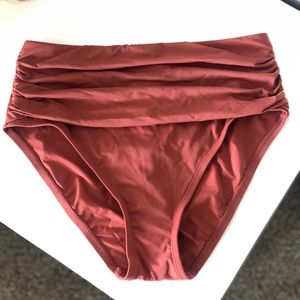 Blue Rod Beattie size 4 swim bottoms